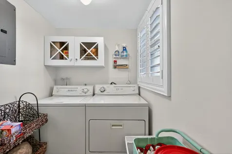5340 NW 2nd Avenue Boca Raton FL 33487
