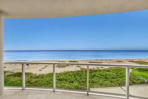 2700 N Ocean Drive Riviera Beach FL 33404