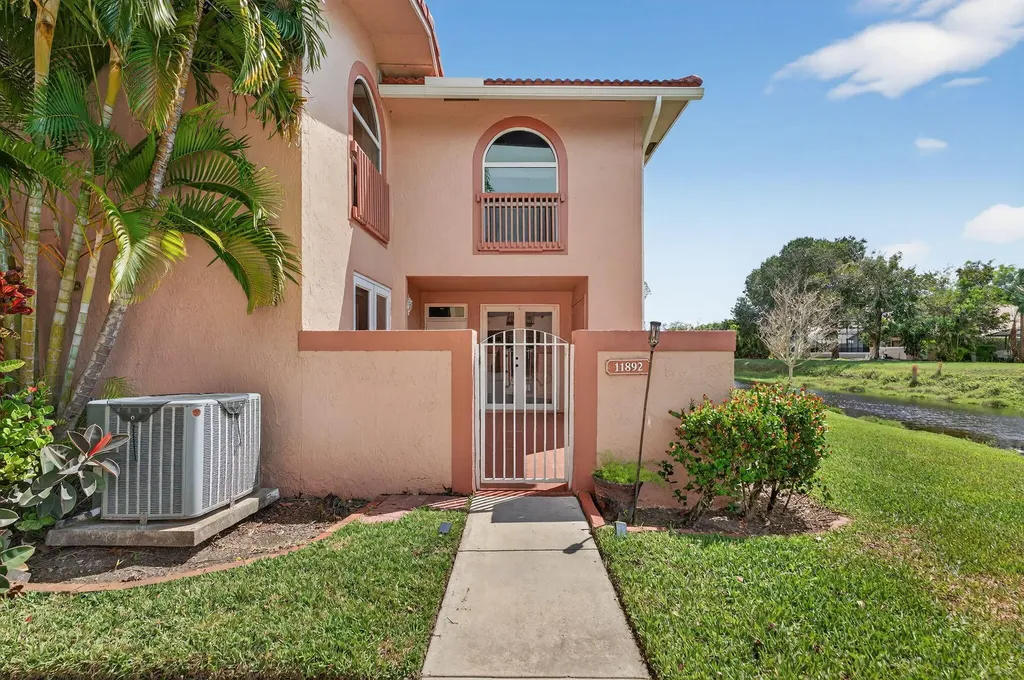 11892 Royal Palm Boulevard Coral Springs FL 33065