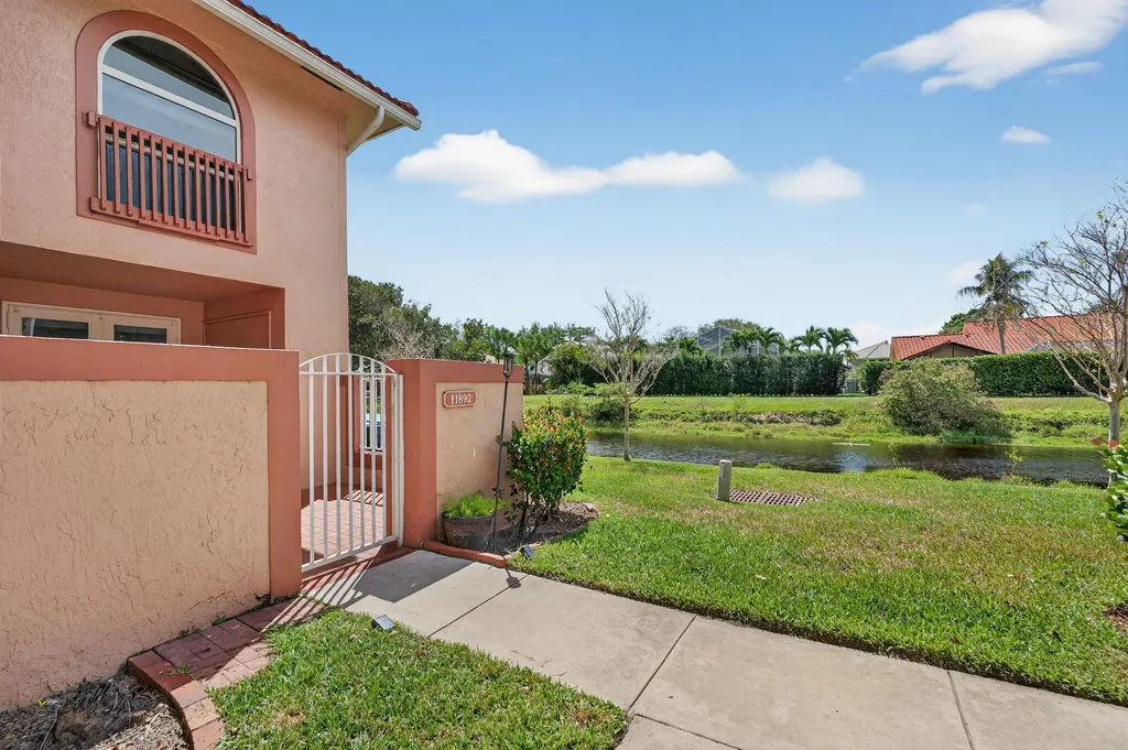 11892 Royal Palm Boulevard Coral Springs FL 33065