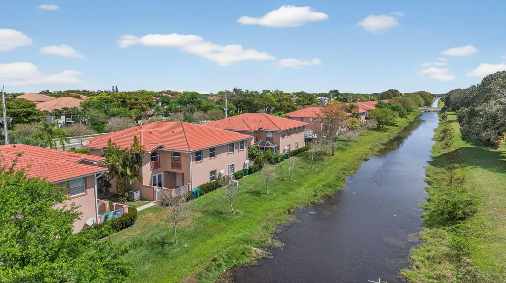 11892 Royal Palm Boulevard Coral Springs FL 33065