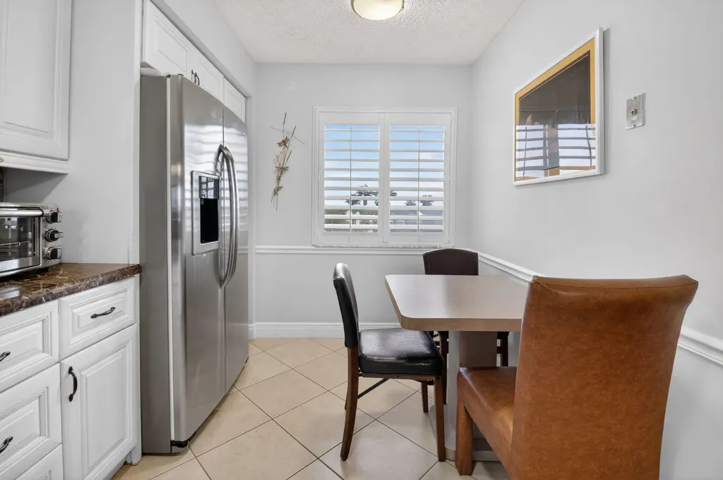 6866 Huntington Lane Delray Beach FL 33446