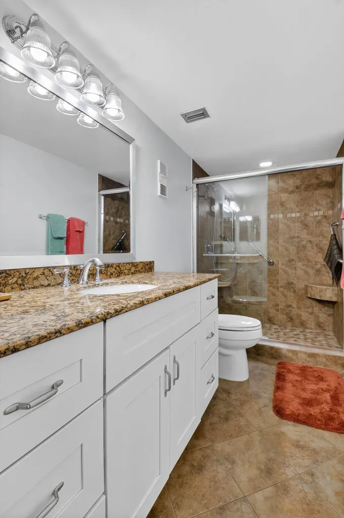 6866 Huntington Lane Delray Beach FL 33446