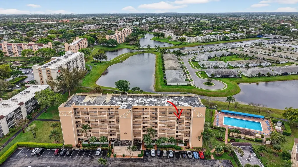6866 Huntington Lane Delray Beach FL 33446