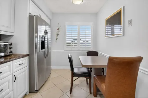 6866 Huntington Lane Delray Beach FL 33446