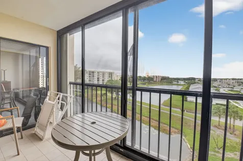 6866 Huntington Lane Delray Beach FL 33446