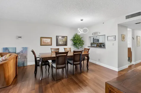 6866 Huntington Lane Delray Beach FL 33446