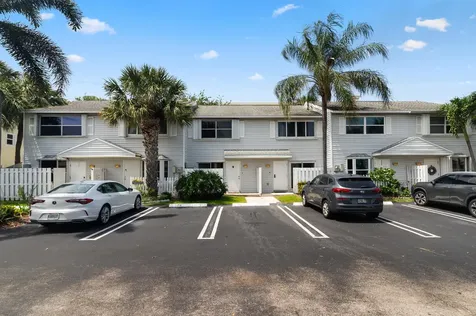 2521 NE 15th Street Pompano Beach FL 33062