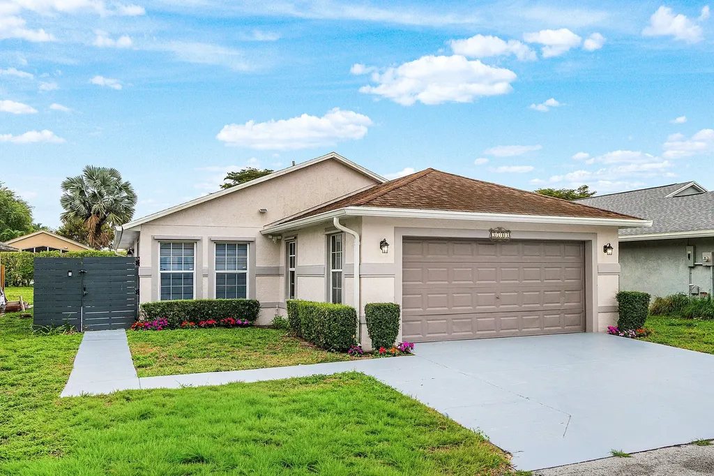 5713 Boynton Bay Circle Boynton Beach FL 33437