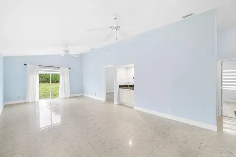 5713 Boynton Bay Circle Boynton Beach FL 33437