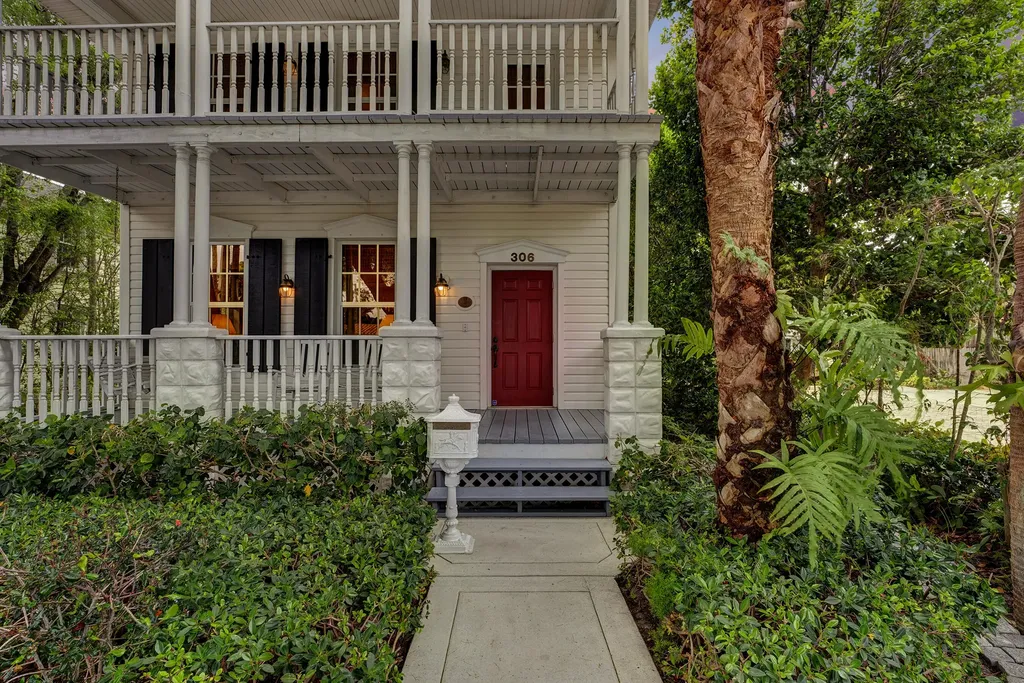 306 N Swinton Avenue Delray Beach FL 33444