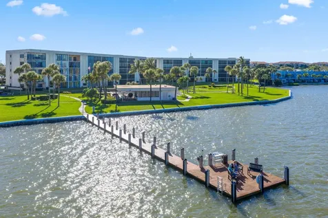 200 Intracoastal Place Jupiter FL 33469