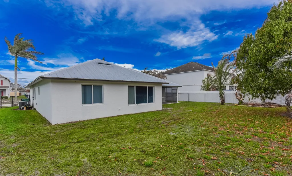 4202 SW Tumble Street Port St Lucie FL 34953