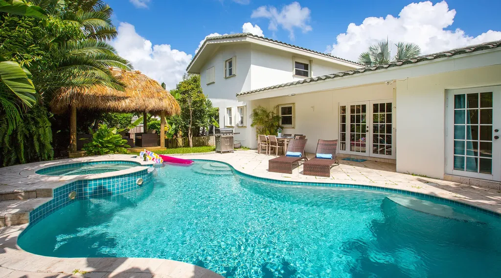 2003 Bay Drive Pompano Beach FL 33062