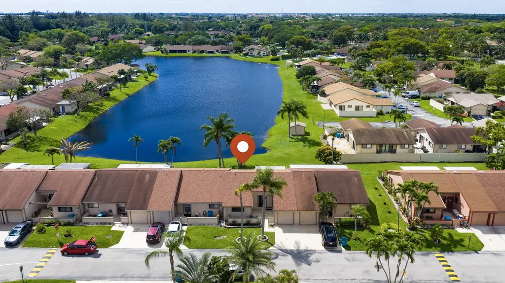 23 Walcott Drive Boynton Beach FL 33426