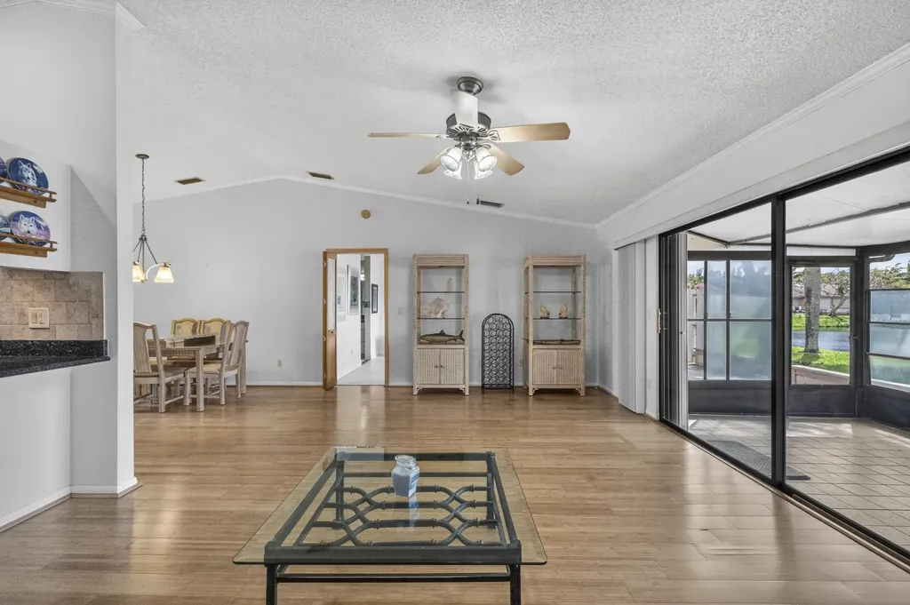 23 Walcott Drive Boynton Beach FL 33426