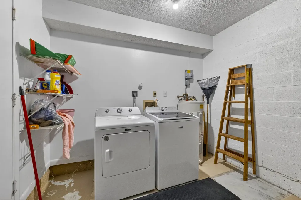 23 Walcott Drive Boynton Beach FL 33426