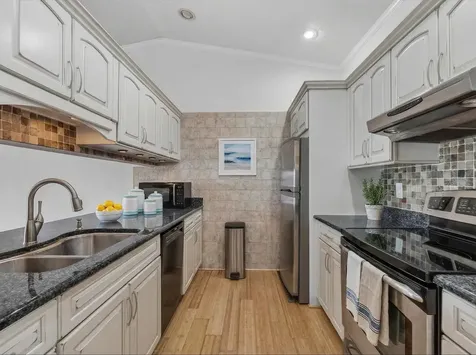 23 Walcott Drive Boynton Beach FL 33426