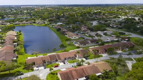 23 Walcott Drive Boynton Beach FL 33426