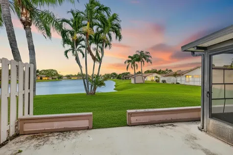23 Walcott Drive Boynton Beach FL 33426