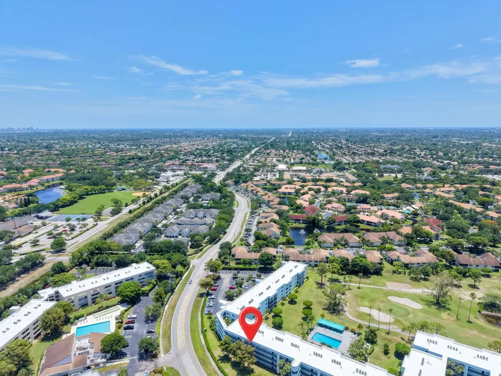 6698 N 10th Avenue Avenue N Lake Worth FL 33467