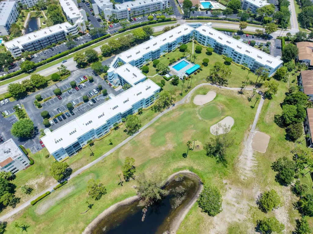 6698 N 10th Avenue Avenue N Lake Worth FL 33467