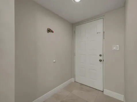 6698 N 10th Avenue Avenue N Lake Worth FL 33467