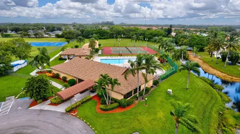 4499 Willow Pond Road West Palm Beach FL 33417