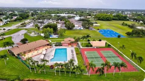 4499 Willow Pond Road West Palm Beach FL 33417