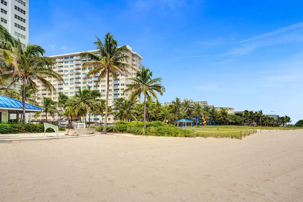 1412 B NW 7 Street Pompano Beach FL 33069