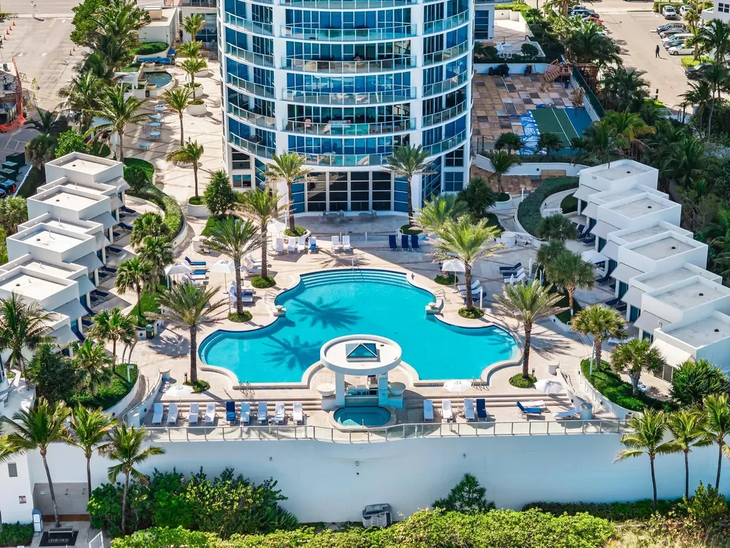 3101 S Ocean Drive Hollywood FL 33019