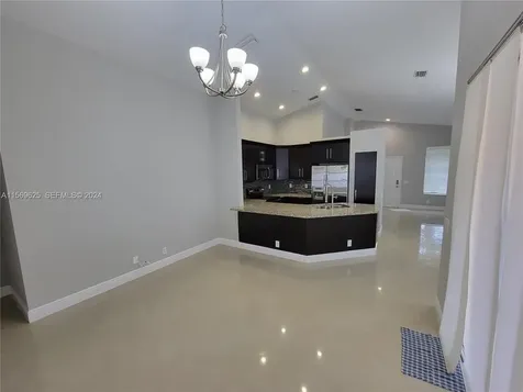 928 Falling Water Road Weston FL 33326