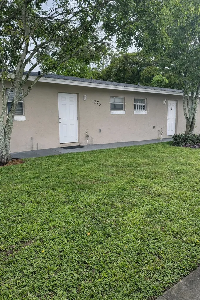1275 NW 27th Avenue Fort Lauderdale FL 33311