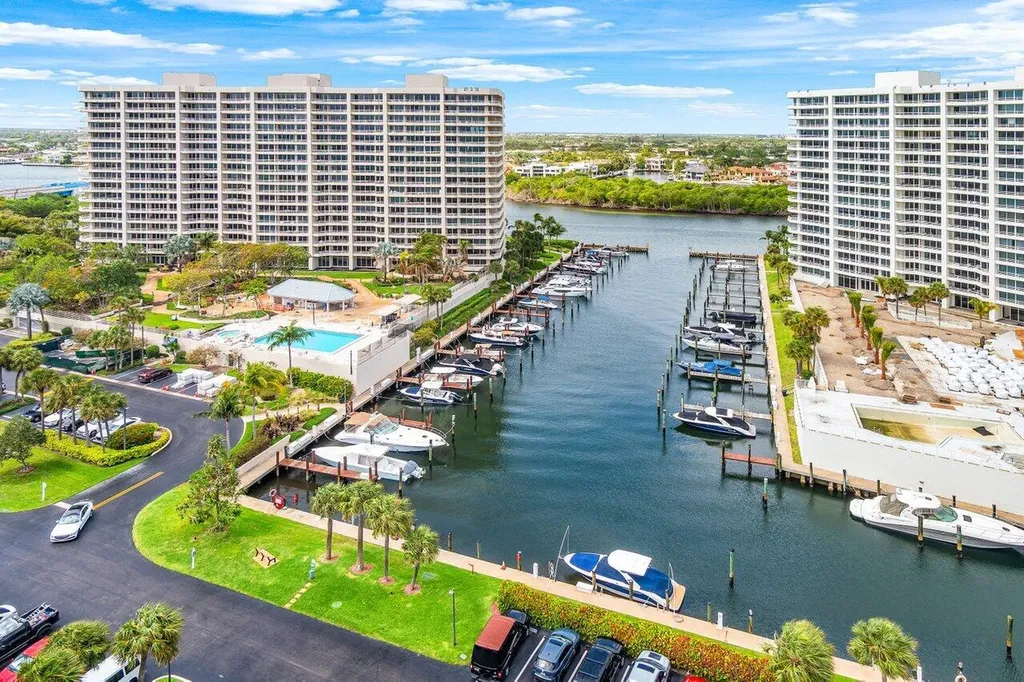 4301 N Ocean Boulevard Boca Raton FL 33431
