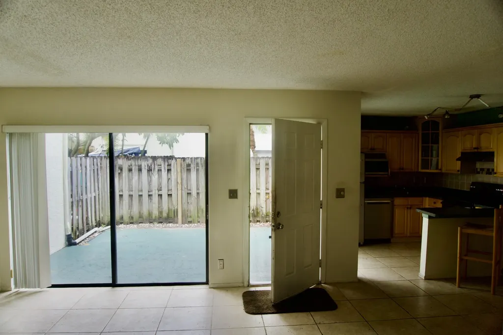 4320 Lilac Street Palm Beach Gardens FL 33410