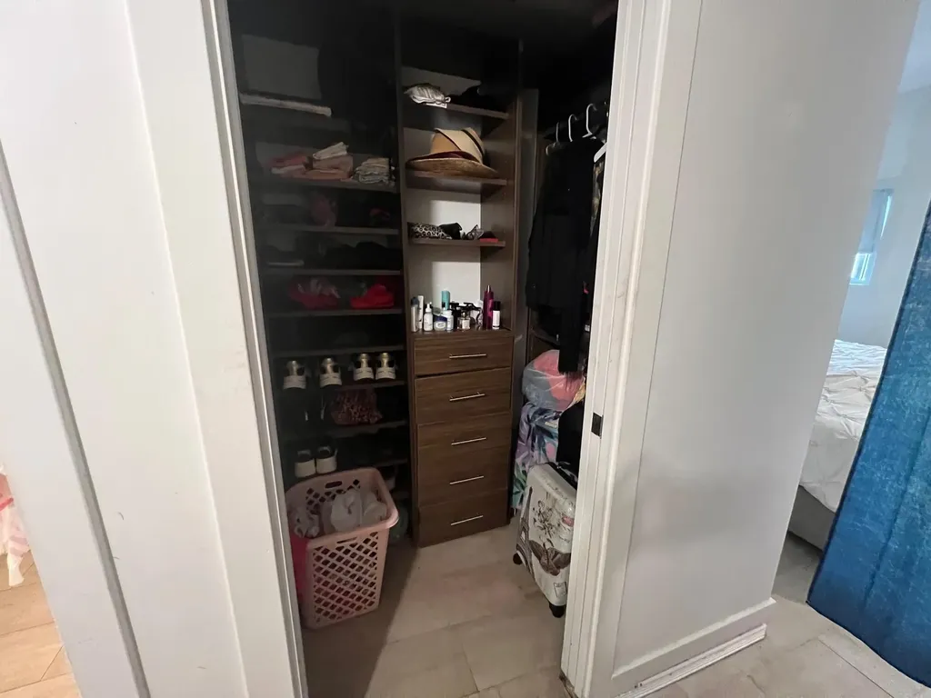 700 16th Street Miami Beach FL 33139