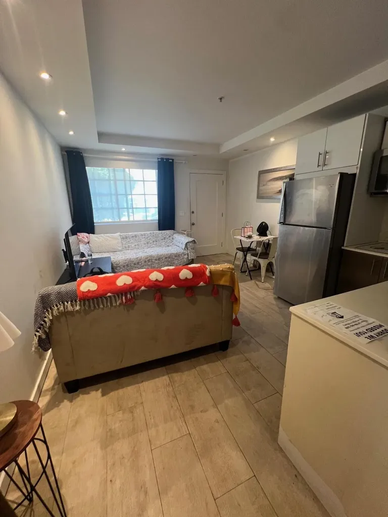 700 16th Street Miami Beach FL 33139