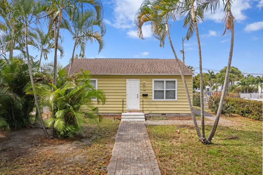 5901 Garden Avenue West Palm Beach FL 33405