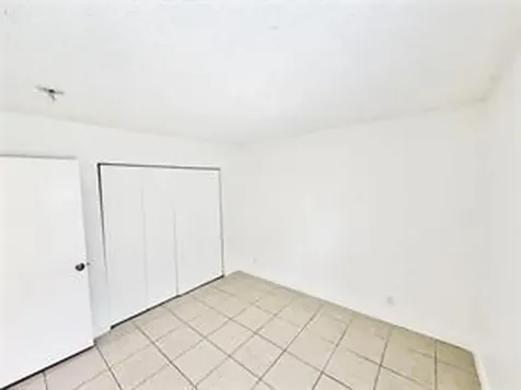 1136 NW 5th Court Fort Lauderdale FL 33311