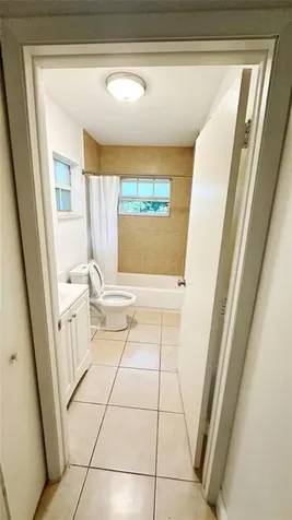 1136 NW 5th Court Fort Lauderdale FL 33311