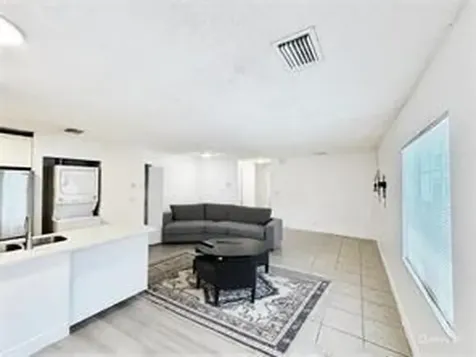 1136 NW 5th Court Fort Lauderdale FL 33311