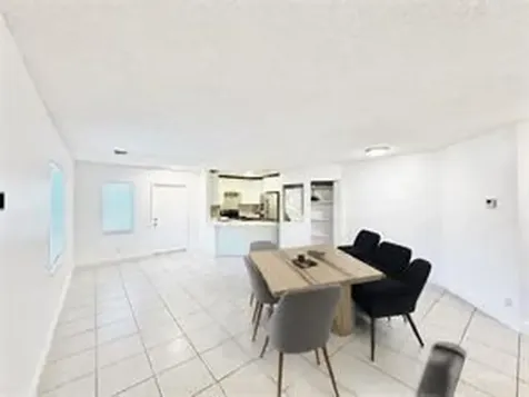 1136 NW 5th Court Fort Lauderdale FL 33311