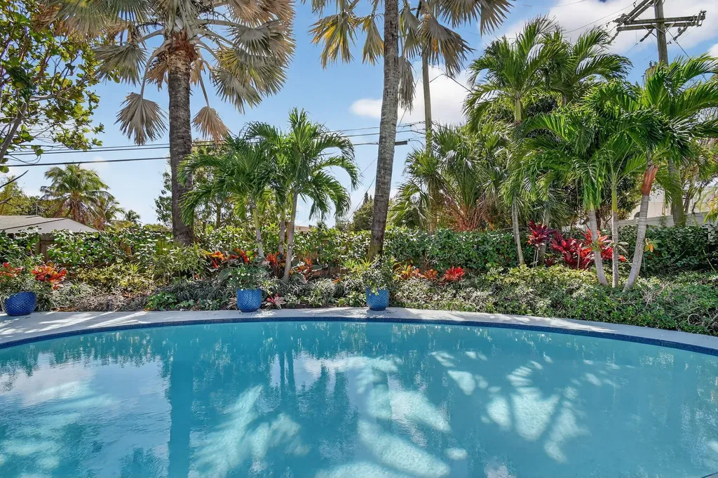366 Putnam Ranch Road West Palm Beach FL 33405