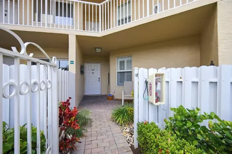 7751 Southampton Terrace Tamarac FL 33321