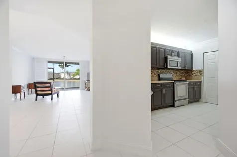 7751 Southampton Terrace Tamarac FL 33321