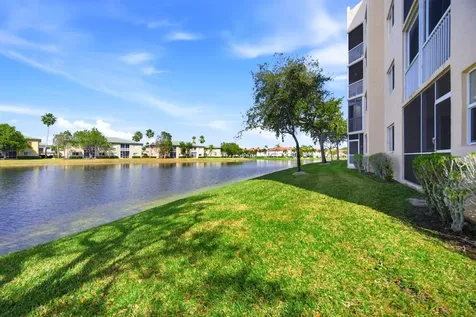 7751 Southampton Terrace Tamarac FL 33321