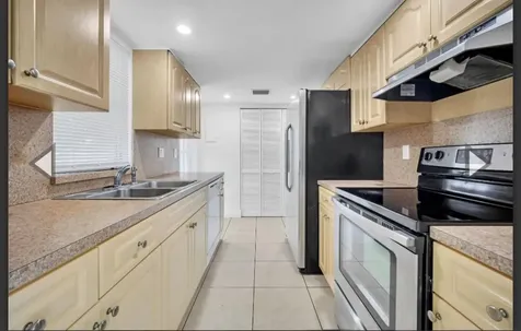 7903 NW 73rd Avenue Tamarac FL 33321