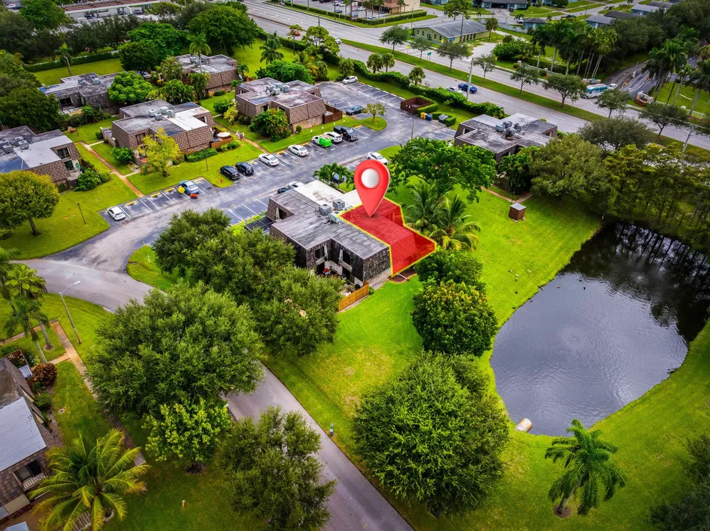 1524 Forest Lakes Circle West Palm Beach FL 33406