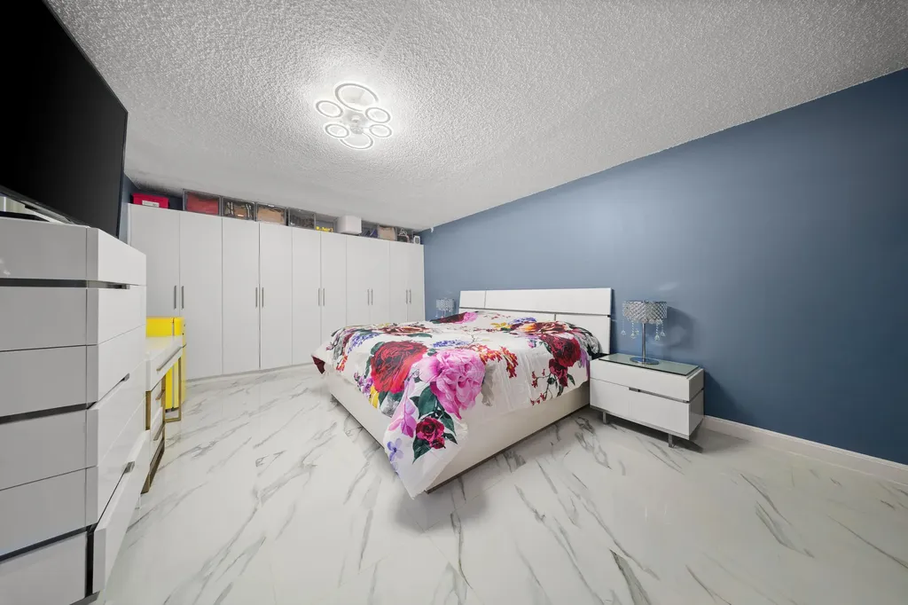 1524 Forest Lakes Circle West Palm Beach FL 33406