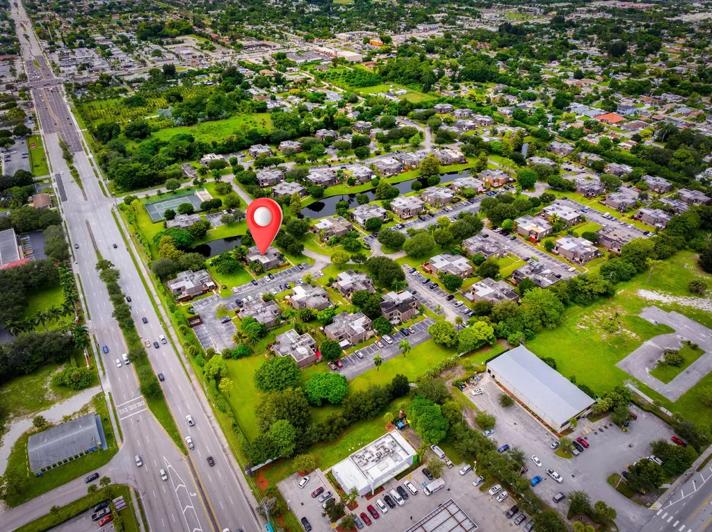 1524 Forest Lakes Circle West Palm Beach FL 33406